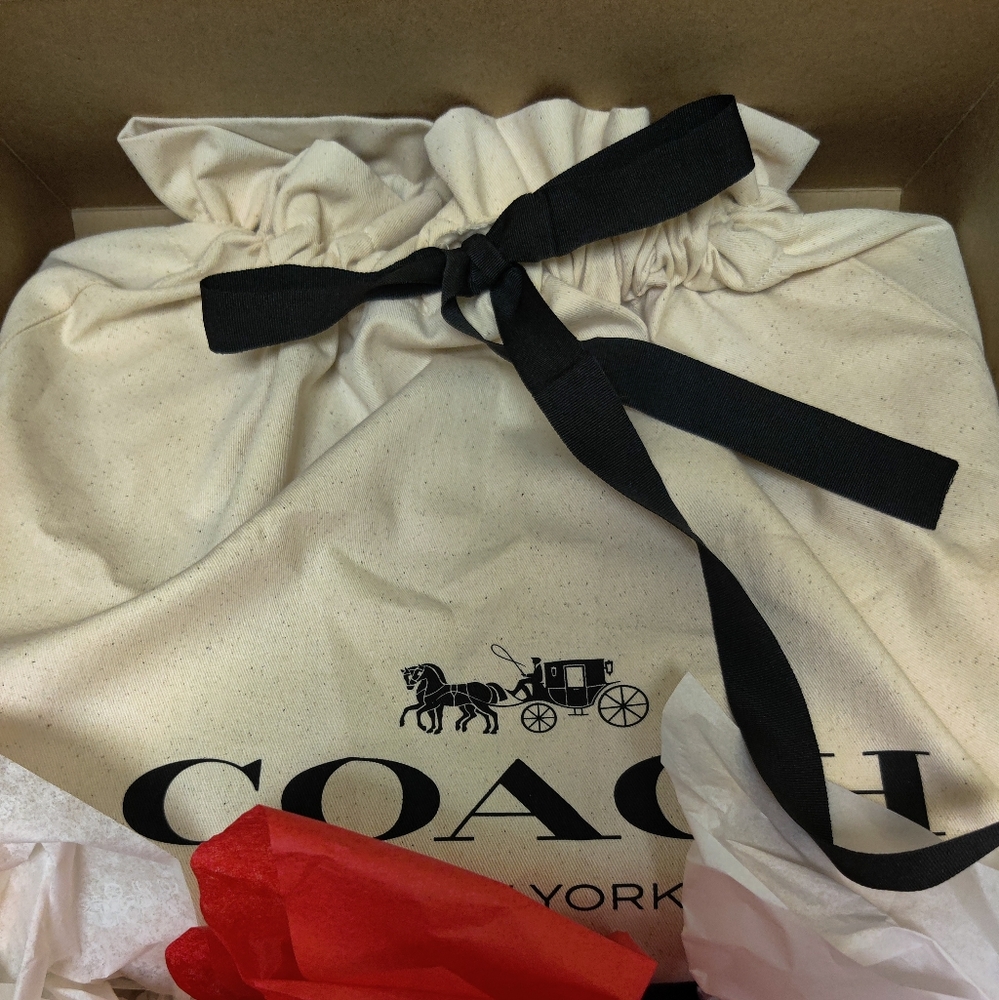 New! Authentic Coach Dust Bag In Size Extra Large ⭕ Medium, or Small - Picture 5 of 7